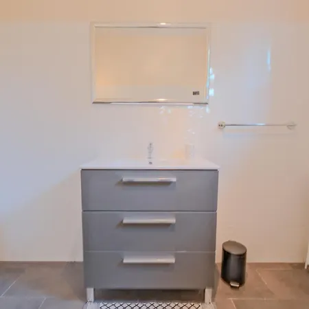 Holiday home Proche Bergerac : Serenite Et Confort En Dordogne *
