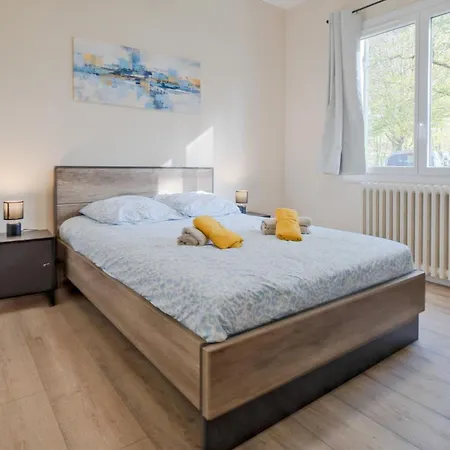 Holiday home Proche Bergerac : Serenite Et Confort En Dordogne *